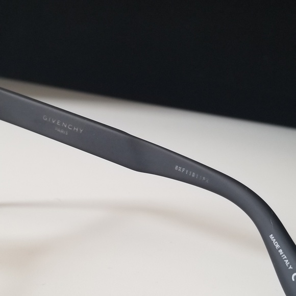 Eyeglasses - Picture 6 of 6